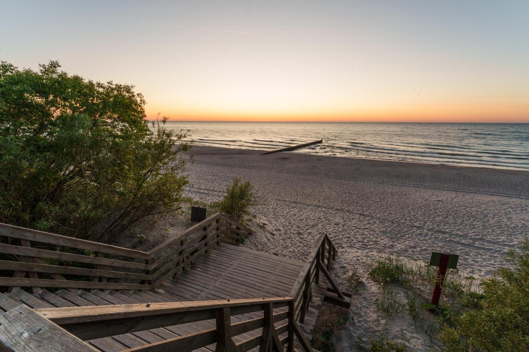 Miami Beach Z Widokiem Na Morze By Perlowa Przystan Rent Poland Exterior foto